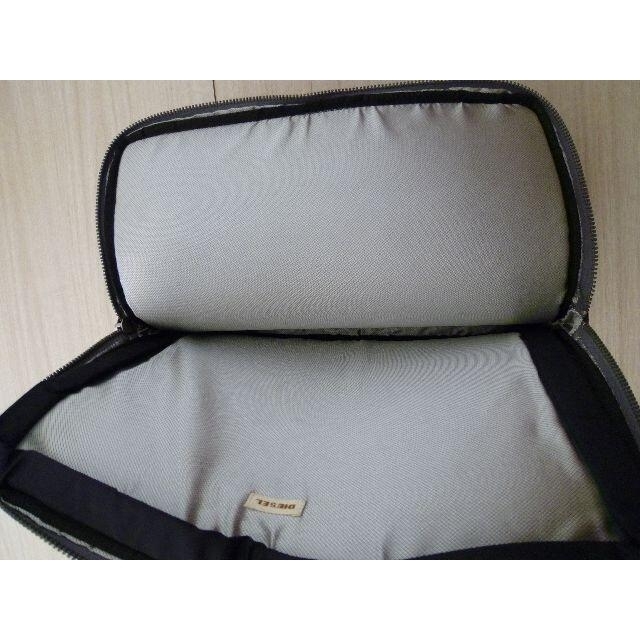 DIESEL(ディーゼル)のディーゼル　 DIESEL　パソコンケース　ショルダー　ブラック　美品 メンズのバッグ(その他)の商品写真