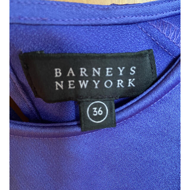 BARNEYS NEW YORK(バーニーズニューヨーク)のBARNEYS NEWYORK ブラウス レディースのトップス(シャツ/ブラウス(半袖/袖なし))の商品写真