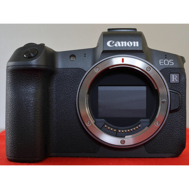 Canon 美品 保証書付き センサークリーニング済みの通販 by カメラコゾー's shop｜キヤノンならラクマ - キヤノン EOS R 正規品特価