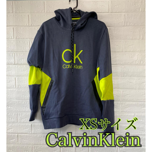 Calvin Klein(カルバンクライン)の日本未発売　新品　CalvinKlein パーカー　メンズ　XSサイズ メンズのトップス(パーカー)の商品写真