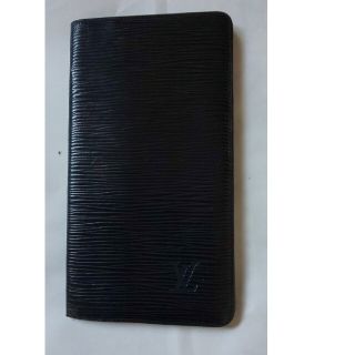 ルイヴィトン(LOUIS VUITTON)のヴィトン長財布(財布)