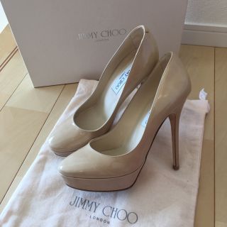 ジミーチュウ(JIMMY CHOO)の♡新品同様♡ JIMMY CHOO 美脚パンプス ヌード(ハイヒール/パンプス)