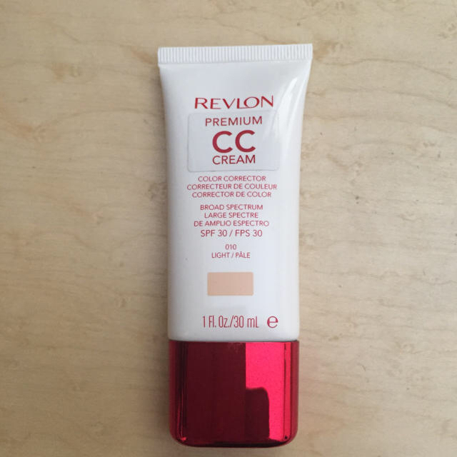 REVLON(レブロン)のRevlon CCクリーム コスメ/美容のベースメイク/化粧品(化粧下地)の商品写真