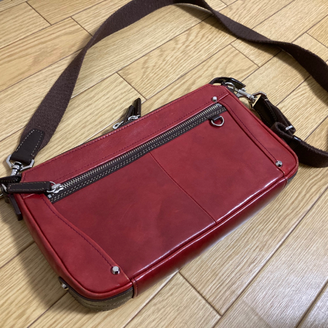 【最終値下げ】Kiefer neu キーファーノイ 3wayバッグ 赤 メンズのバッグ(ショルダーバッグ)の商品写真
