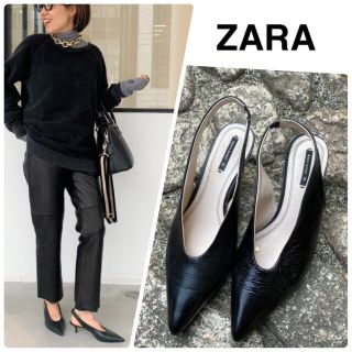 アパルトモンドゥーズィエムクラス(L'Appartement DEUXIEME CLASSE)のZara  パンプス　ブレンタの今期パンプスによく似ています(ハイヒール/パンプス)