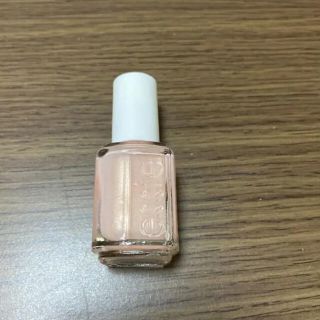 エッシー(Essie)のEssie エッシー ネイル　421  VIRGIN ORCHID(マニキュア)