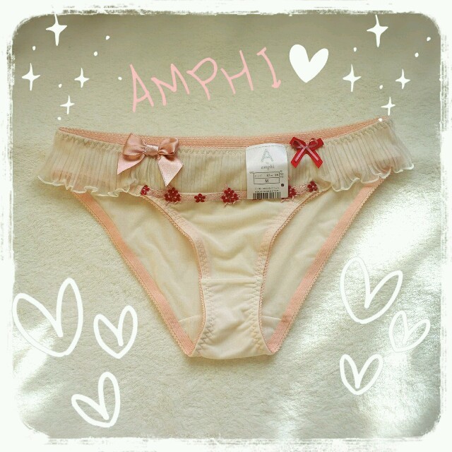 AMPHI(アンフィ)のAMPHI♡*ﾟりぼんフリルショーツ　アンフィ　リボン新品未使用レースワコール レディースの下着/アンダーウェア(ショーツ)の商品写真