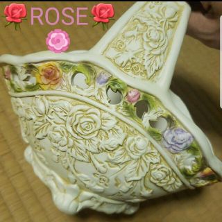 バラ柄　薔薇柄　rose ローズ　花かご型　小物入れ　フラワーバスケット　花瓶(花瓶)