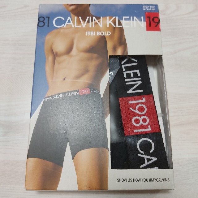 Calvin Klein(カルバンクライン)のCALVIN KLEIN ボクサーパンツ NB2096 メンズのアンダーウェア(ボクサーパンツ)の商品写真