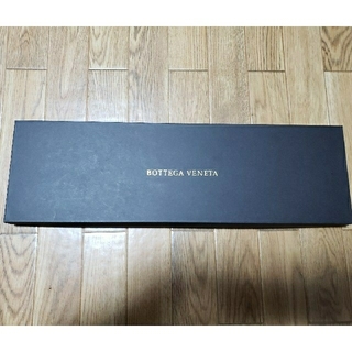 ボッテガヴェネタ(Bottega Veneta)のボッデガ　BOTTEGA　ﾈｸﾀｲ　箱　ﾌﾞﾗﾝﾄﾞ(その他)