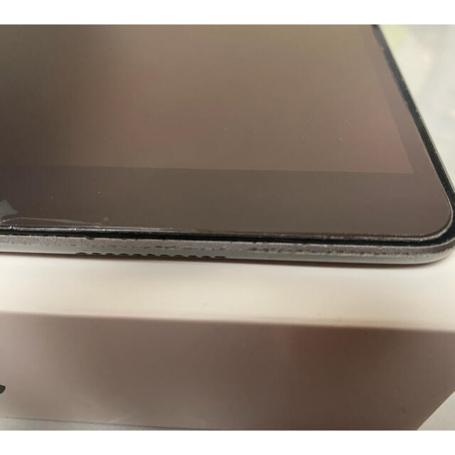 【値下げしました】iPad Air3 64GB WiFiモデル(充電器なし) 2