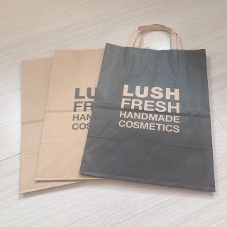 ラッシュ(LUSH)のLUSH ショッパー　紙袋(ショップ袋)