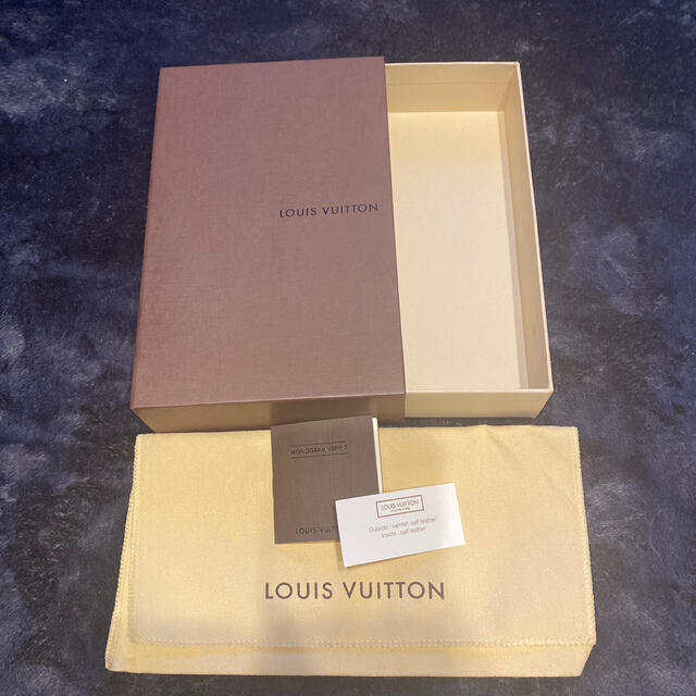LOUIS VUITTON(ルイヴィトン)のルイヴィトン 空箱と袋 レディースのバッグ(ショップ袋)の商品写真