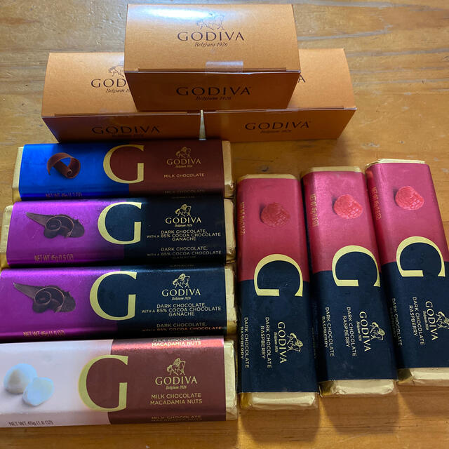 chocolate(チョコレート)のGODIVA チョコレート 食品/飲料/酒の食品(菓子/デザート)の商品写真