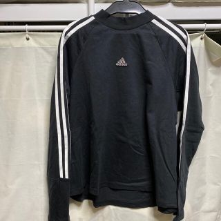 アディダス(adidas)のadidasトップス(Tシャツ(長袖/七分))