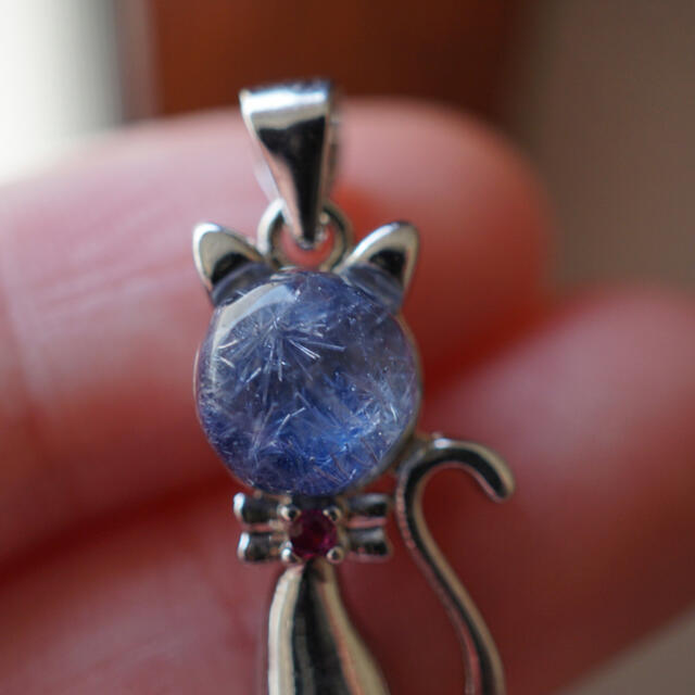 新品 猫 デュモルチェライトインクォーツ ペンダントの通販 by WIMPER