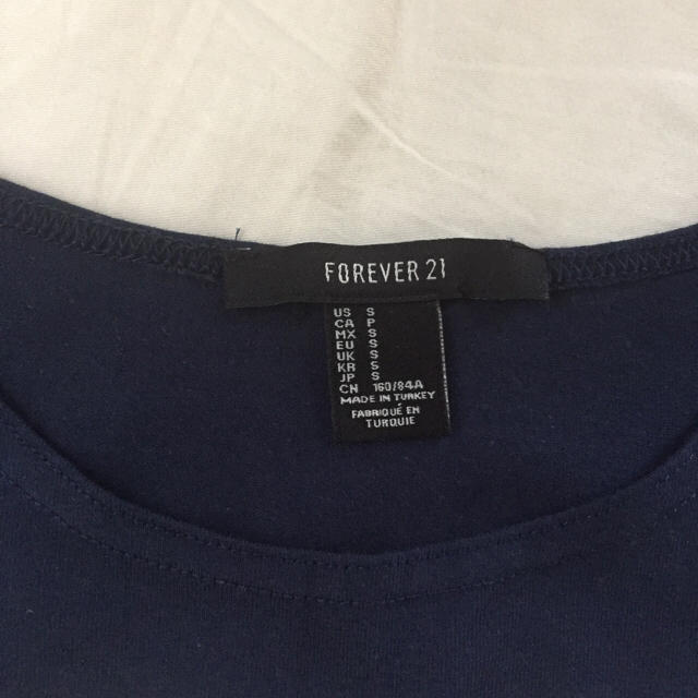 FOREVER 21(フォーエバートゥエンティーワン)のF21 タンク レディースのトップス(タンクトップ)の商品写真