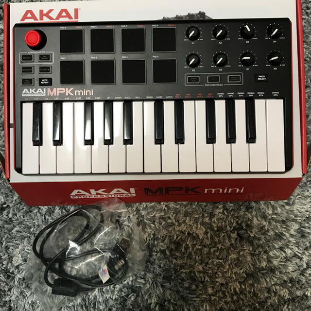 AKAI MPK mini