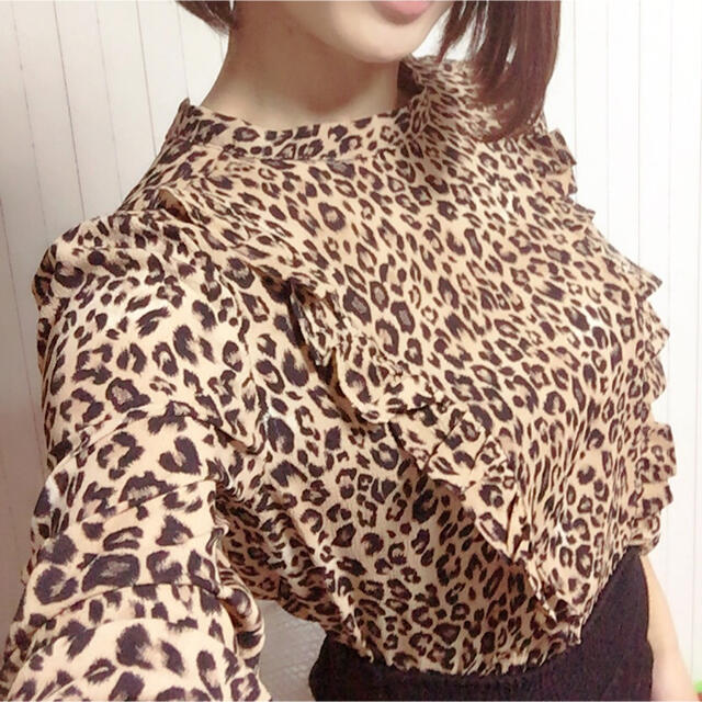 Bershka - Bershka❤️レオパ柄フリルブラウス✨ヒョウ柄✨ベルシュカ