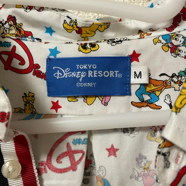 Disney(ディズニー)のチームディズニー 総柄シャツ レディースのトップス(シャツ/ブラウス(長袖/七分))の商品写真