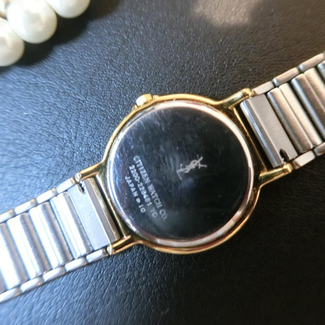 Saint サンローラン 腕時計の通販 by La shop｜サンローランならラクマ Laurent - 美品 電池新品 得価超激安