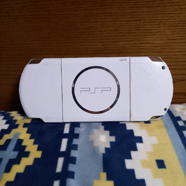 PlayStation Portable(プレイステーションポータブル)のpsp3000(ジャンク品) エンタメ/ホビーのゲームソフト/ゲーム機本体(携帯用ゲーム機本体)の商品写真