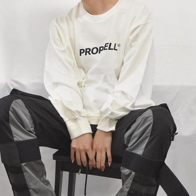 Balenciaga(バレンシアガ)のPropcell ロンT オーバーサイズ　L メンズのトップス(Tシャツ/カットソー(七分/長袖))の商品写真