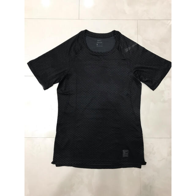 NIKE(ナイキ)のNIKE PRO ナイキ プロ トレーニング Tシャツ ジム エクササイズ 黒 メンズのトップス(Tシャツ/カットソー(半袖/袖なし))の商品写真