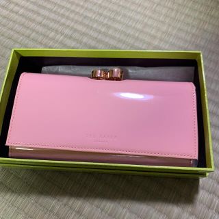 テッドベイカー(TED BAKER)のTED BAKER 長財布　ピンク(財布)