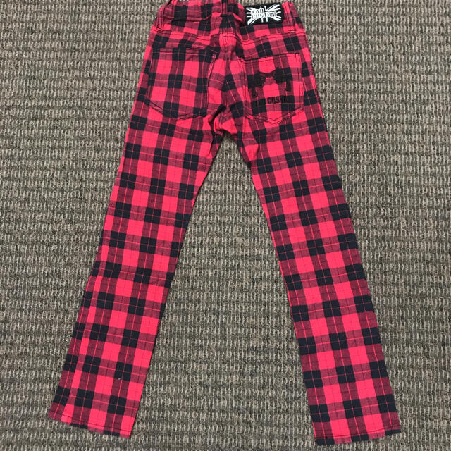 BeBe(ベベ)のRED CUSTOMパンツ    120美品 キッズ/ベビー/マタニティのキッズ服男の子用(90cm~)(パンツ/スパッツ)の商品写真