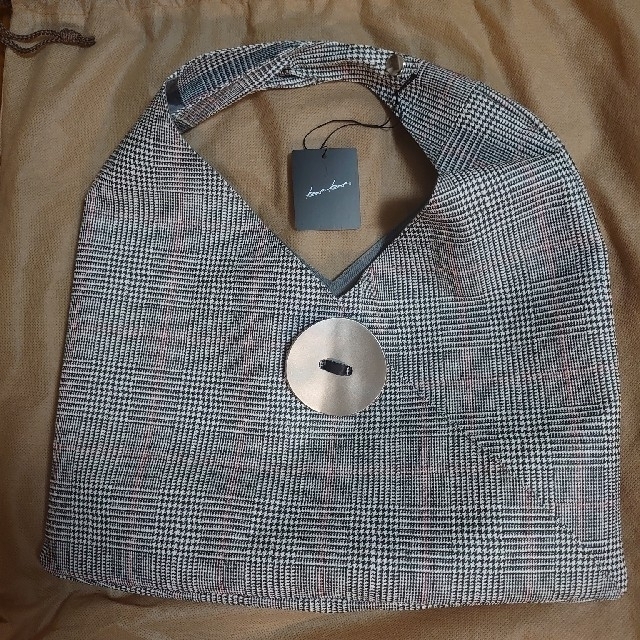 ear PAPILLONNER(イアパピヨネ)の【クララベル様専用】 ワンハンドルバッグ　チェック柄 レディースのバッグ(ショルダーバッグ)の商品写真