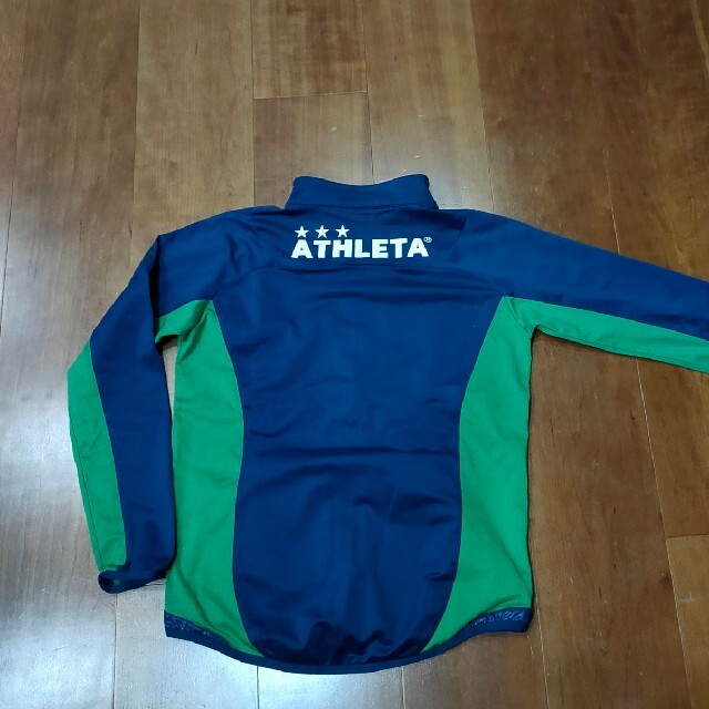 ATHLETA(アスレタ)の小学生 アスレタ 140 ジャージ スポーツ/アウトドアのサッカー/フットサル(ウェア)の商品写真