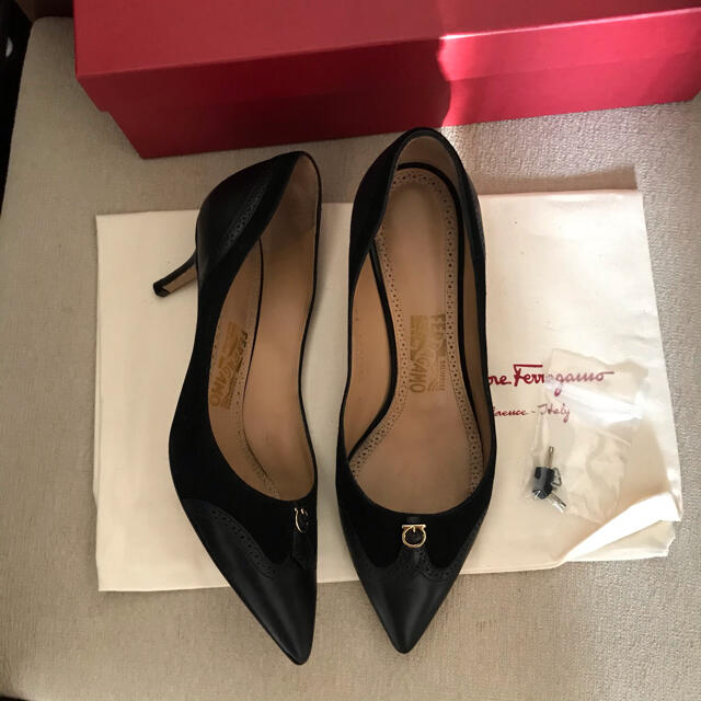 美品☆Ferragamo☆パンプス☆5 1/2☆