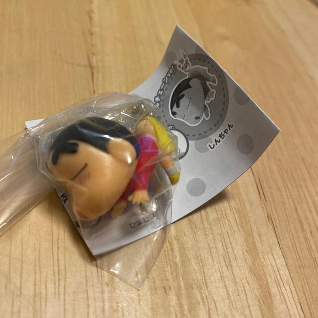 クレヨンしんちゃん ガチャガチャ つまんでつなげてますこっと エンタメ/ホビーのおもちゃ/ぬいぐるみ(キャラクターグッズ)の商品写真