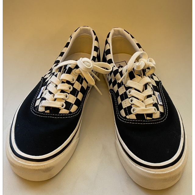 VANS(ヴァンズ)の１度のみ使用　VANS ERA チェッカーx黒　２５センチ レディースの靴/シューズ(スニーカー)の商品写真