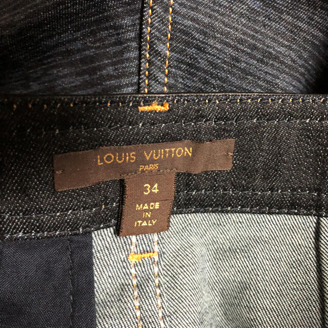 LOUIS VUITTON(ルイヴィトン)のぽんず様専用！　ルイ・ヴィトン  ショートデニム レディースのパンツ(デニム/ジーンズ)の商品写真