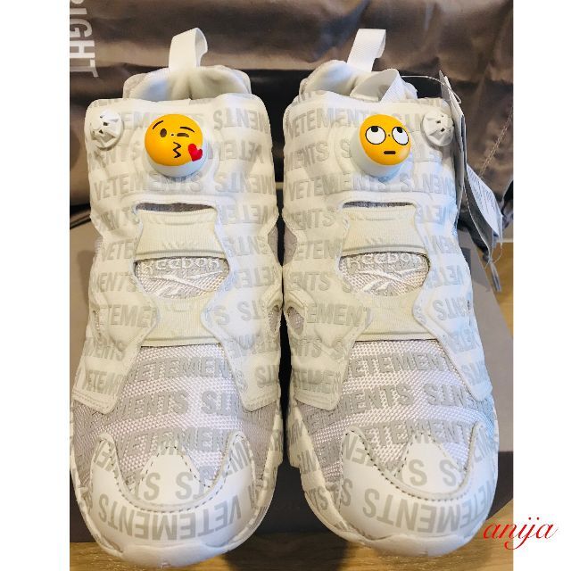 Reebok(リーボック)のVETEMENTS x REEBOK INSTAPUMP FURY☆EMOJI  メンズの靴/シューズ(スニーカー)の商品写真