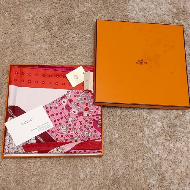 エルメス　スカーフ　Hermes scarf  新品未使用