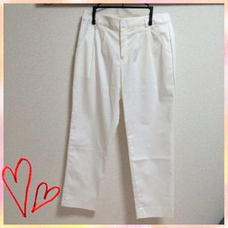 エニィスィス(anySiS)の16  白 パンツ 👖💓 anysis【最終値下げ】(クロップドパンツ)