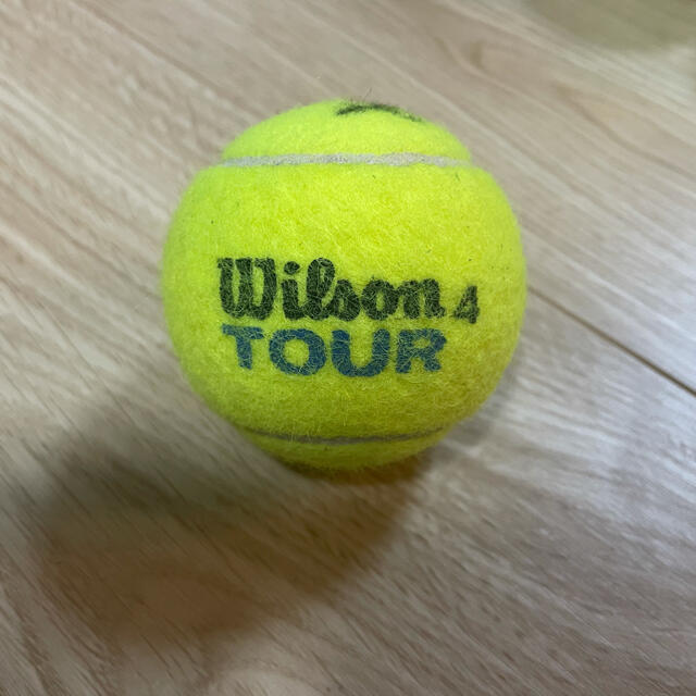 wilson(ウィルソン)の硬式テニスボール　100球　テニス　球出し　野球　トスバッティング スポーツ/アウトドアのテニス(ボール)の商品写真