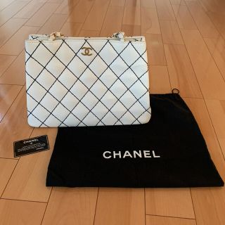 シャネル(CHANEL)のシャネル　バッグ(ショルダーバッグ)