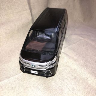 トヨタ(トヨタ)のヴェルファイアHYBRID ZR30前期カラー✴︎ミニカー(車種別パーツ)