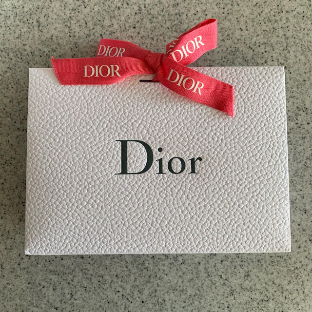 Dior - DIOR ギフトボックス クラッチバッグ ラッピングボックスの通販 by ん〜ん〜's shop｜ディオールならラクマ