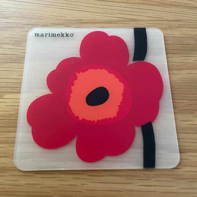 marimekko(マリメッコ)のマリメッコ　コースター　3枚セット インテリア/住まい/日用品のキッチン/食器(その他)の商品写真