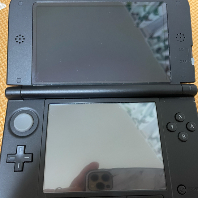 ニンテンドー3DS(ニンテンドー3DS)の3DS LL ブラック　黒 エンタメ/ホビーのゲームソフト/ゲーム機本体(携帯用ゲーム機本体)の商品写真