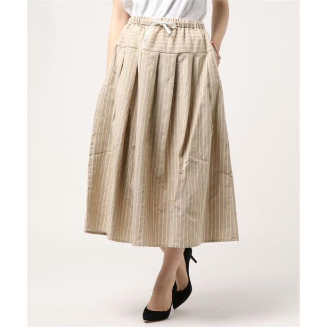 SM2(サマンサモスモス)の新品　サマンサモスモス　レディース　クレリックスカート　ベージュ レディースのスカート(ひざ丈スカート)の商品写真