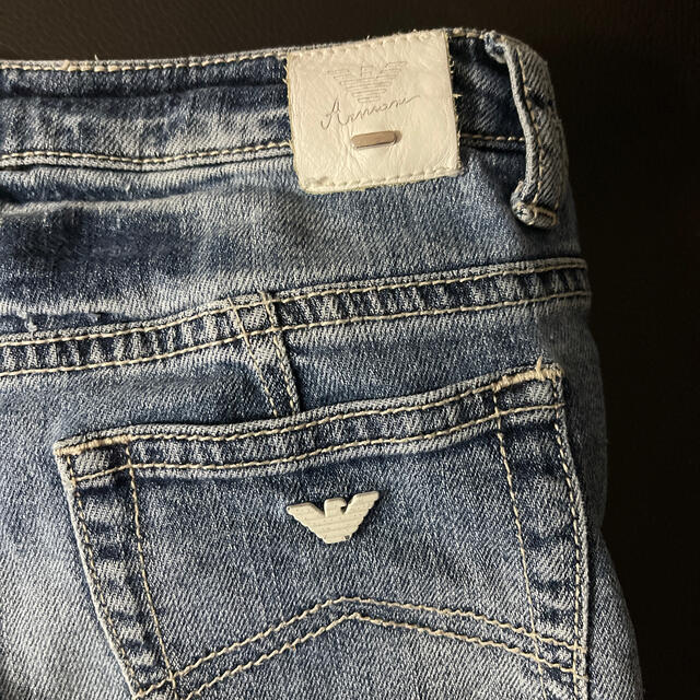 ARMANI JUNIOR(アルマーニ ジュニア)のARMANI JUNIOR 10A デニムパンツ　ハーフパンツ キッズ/ベビー/マタニティのキッズ服女の子用(90cm~)(パンツ/スパッツ)の商品写真