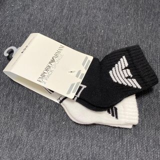 エンポリオアルマーニ(Emporio Armani)のエンポリオアルマーニ　靴下　黒　白　キッズ　16〜18cm 新品　タグ付き　子供(靴下/タイツ)