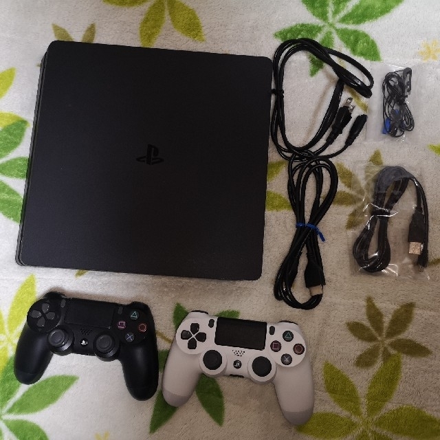 PlayStation4 CUH-2000A 500GB