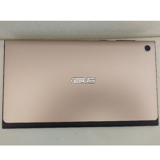 ASUS(エイスース)のAsus MeMO Pad 7 (ME572C) wifiモデル スマホ/家電/カメラのPC/タブレット(タブレット)の商品写真